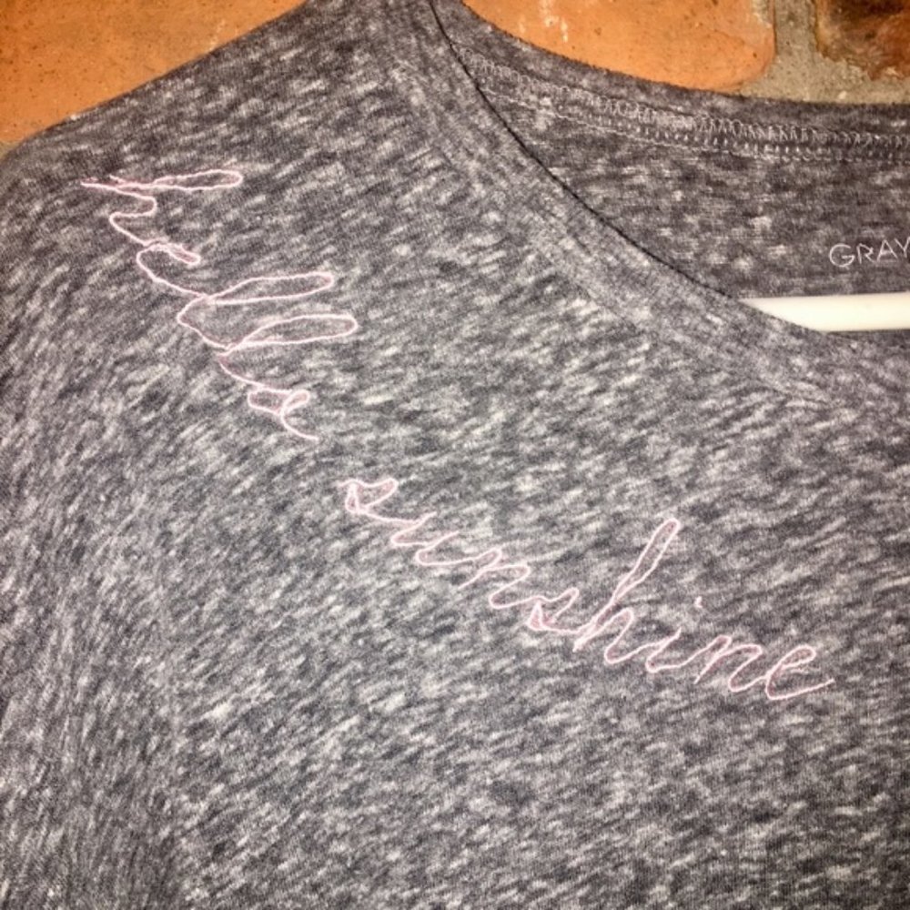 Hello Sunshine Embroidered T Shirt Size Large - Picture 3 of 6